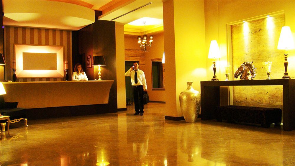Hotel Doro City Тирана Экстерьер фото